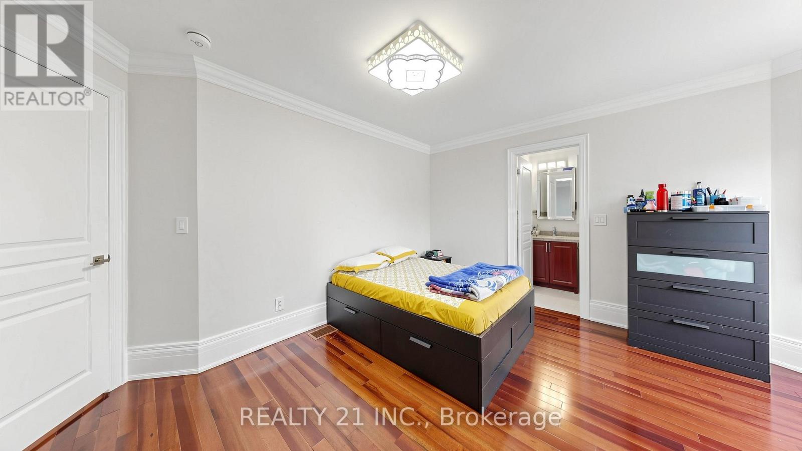 3 STINSON CIRCLE - 28