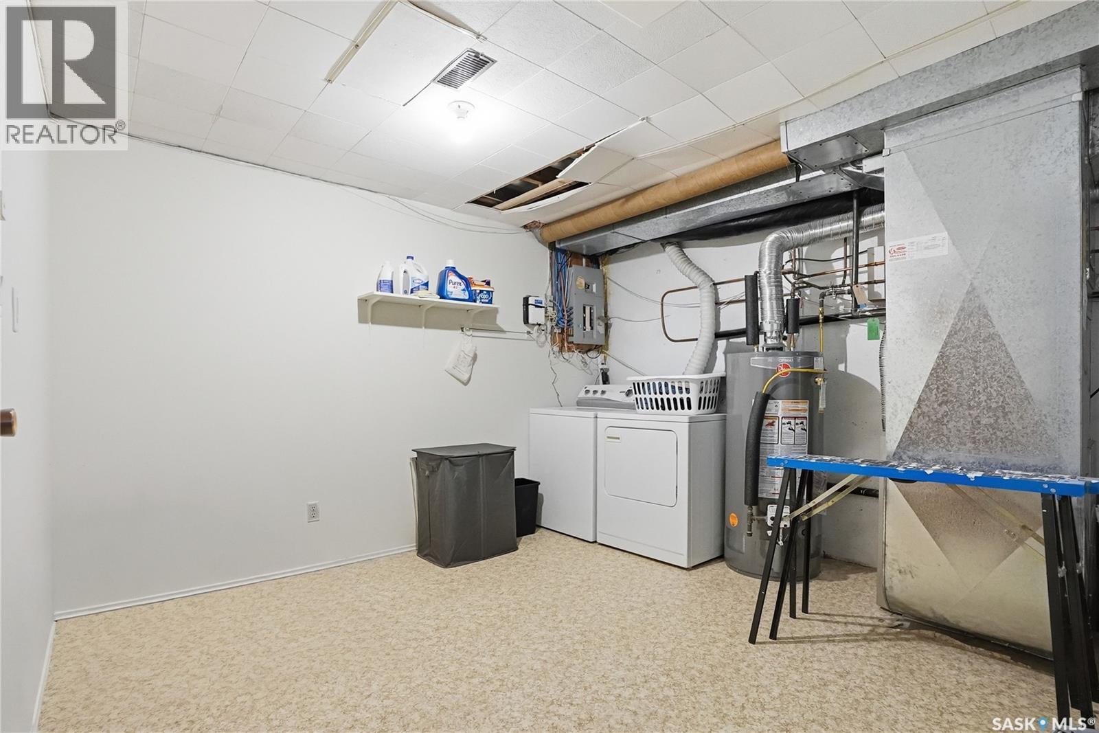 #16 425 Pinehouse DRIVE - 42