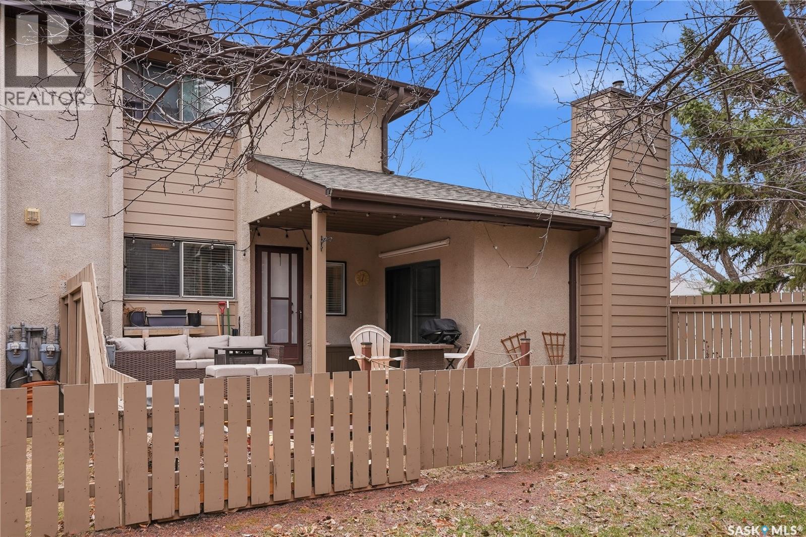 #16 425 Pinehouse DRIVE - 48