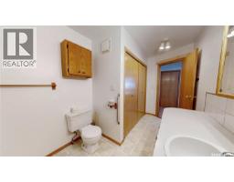 105 Pipestone Avenue, Wawota, SK S0G5A0 Photo 17