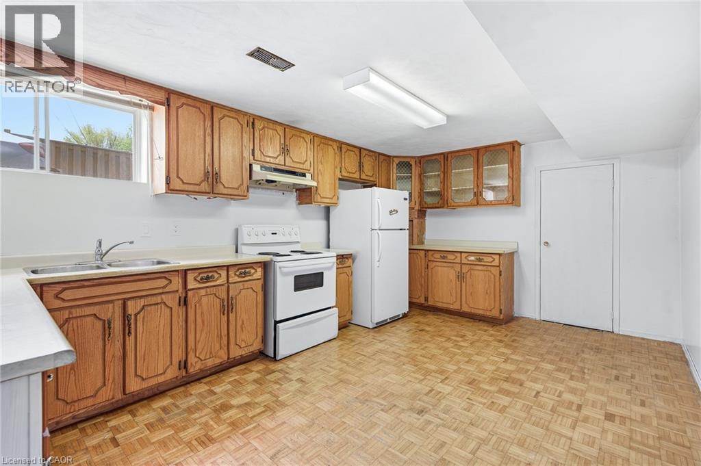 211 BALLANTYNE Avenue, Cambridge, Ontario, N1R7B5 — Photo 19