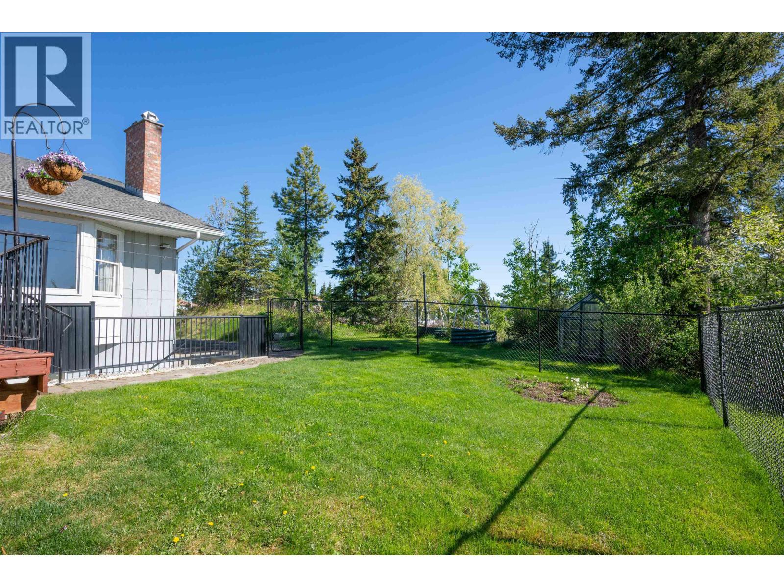 Property photo 38