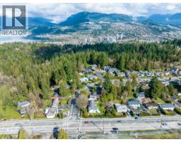 809 Thermal Drive, Coquitlam, BC V3J6R4 Photo 9