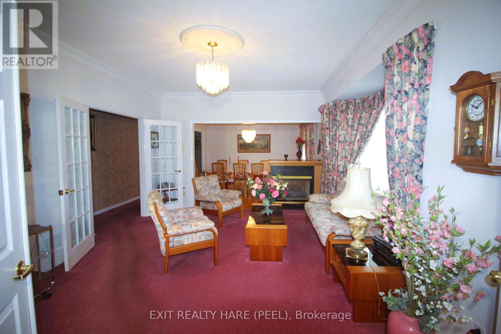5 GLENBROOK BOULEVARD - 15