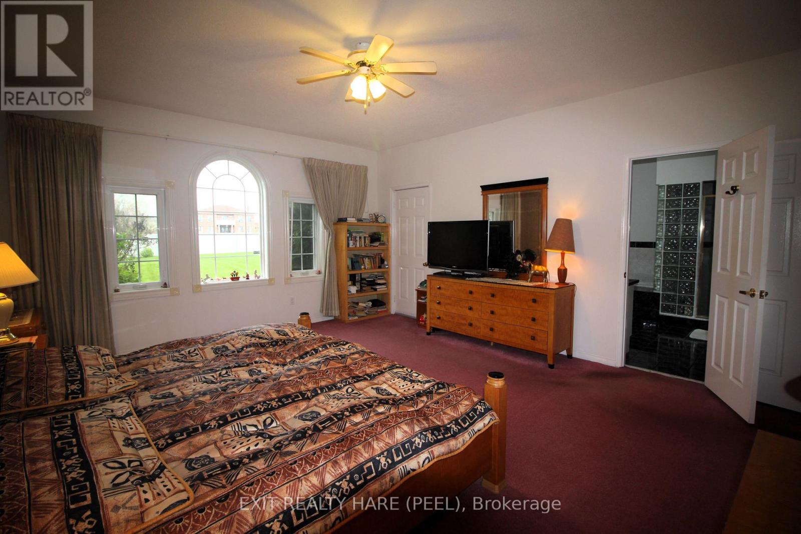 5 GLENBROOK BOULEVARD - 22