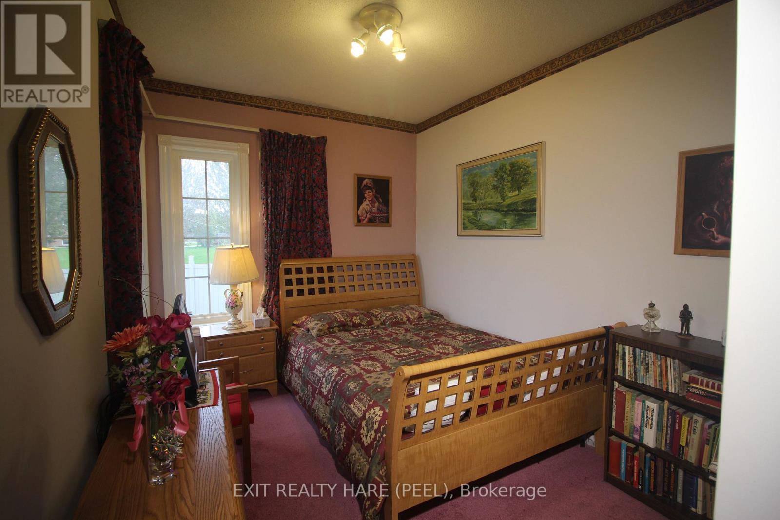 5 GLENBROOK BOULEVARD - 26