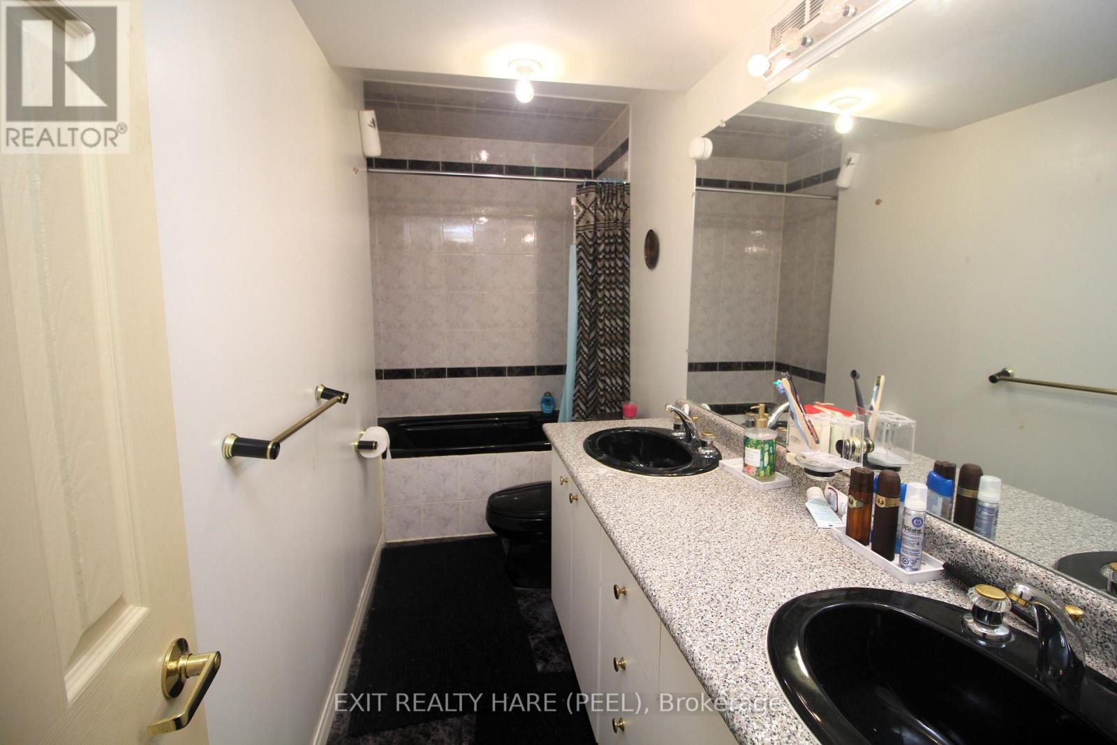 5 GLENBROOK BOULEVARD - 46