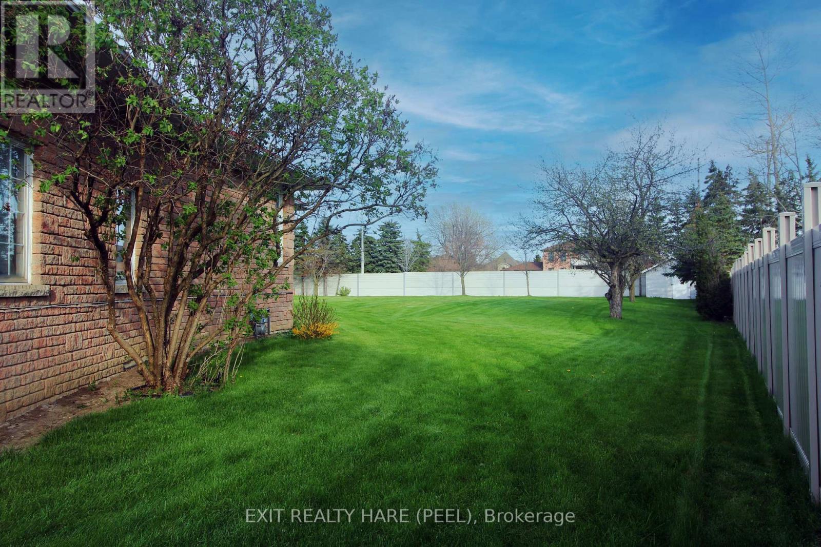 5 GLENBROOK BOULEVARD - 7