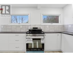 7526 Grande River Line, Chatham Kent, ON N7M5J7 Photo 32