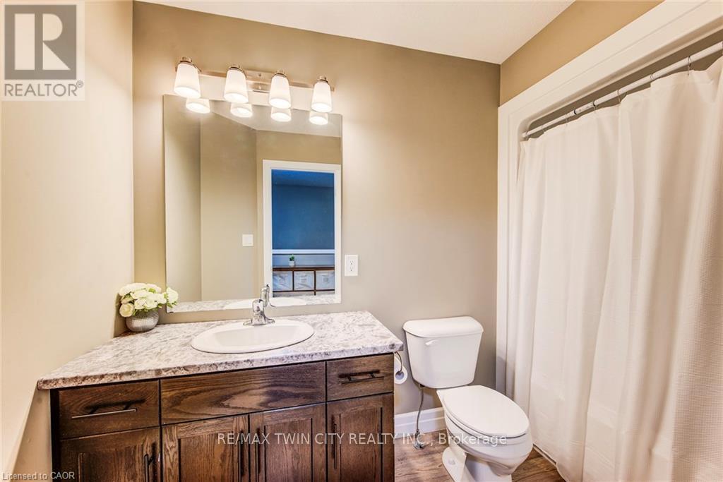 63 CRAB APPLE COURT - 23