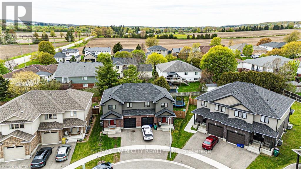63 CRAB APPLE COURT - 41
