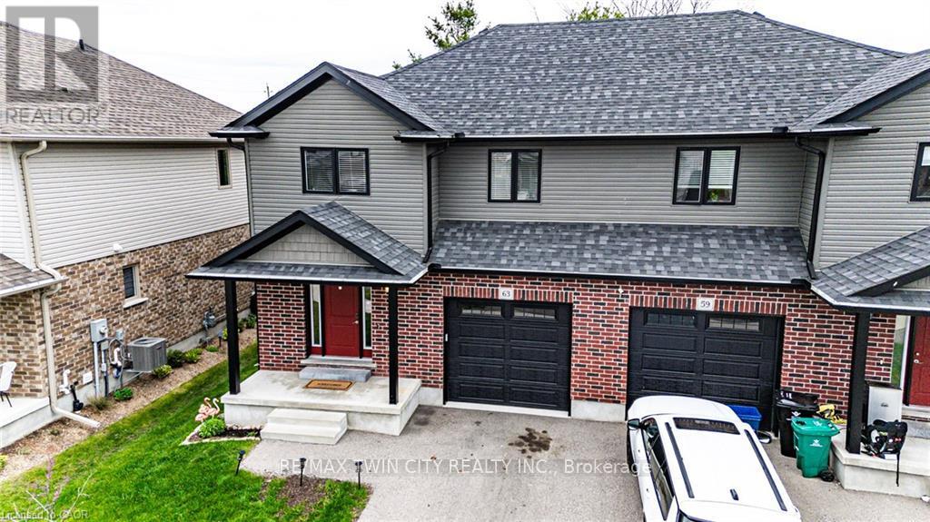 63 CRAB APPLE COURT - 45