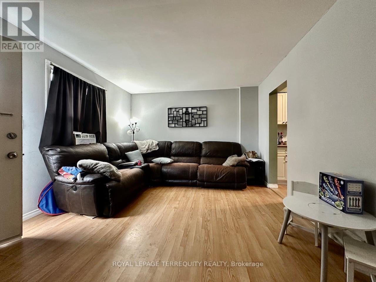 41 ORCHARD PLACE - 4