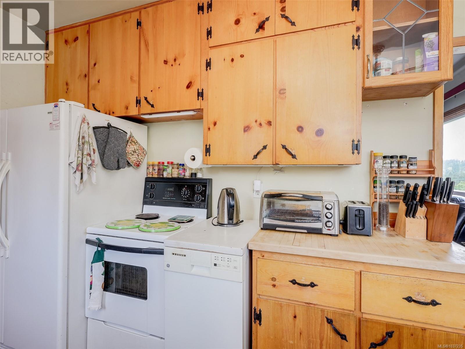 4034 Carey Rd - 9