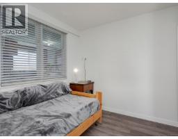 4034 Carey Rd, Saanich, BC V8Z4E8 Photo 17