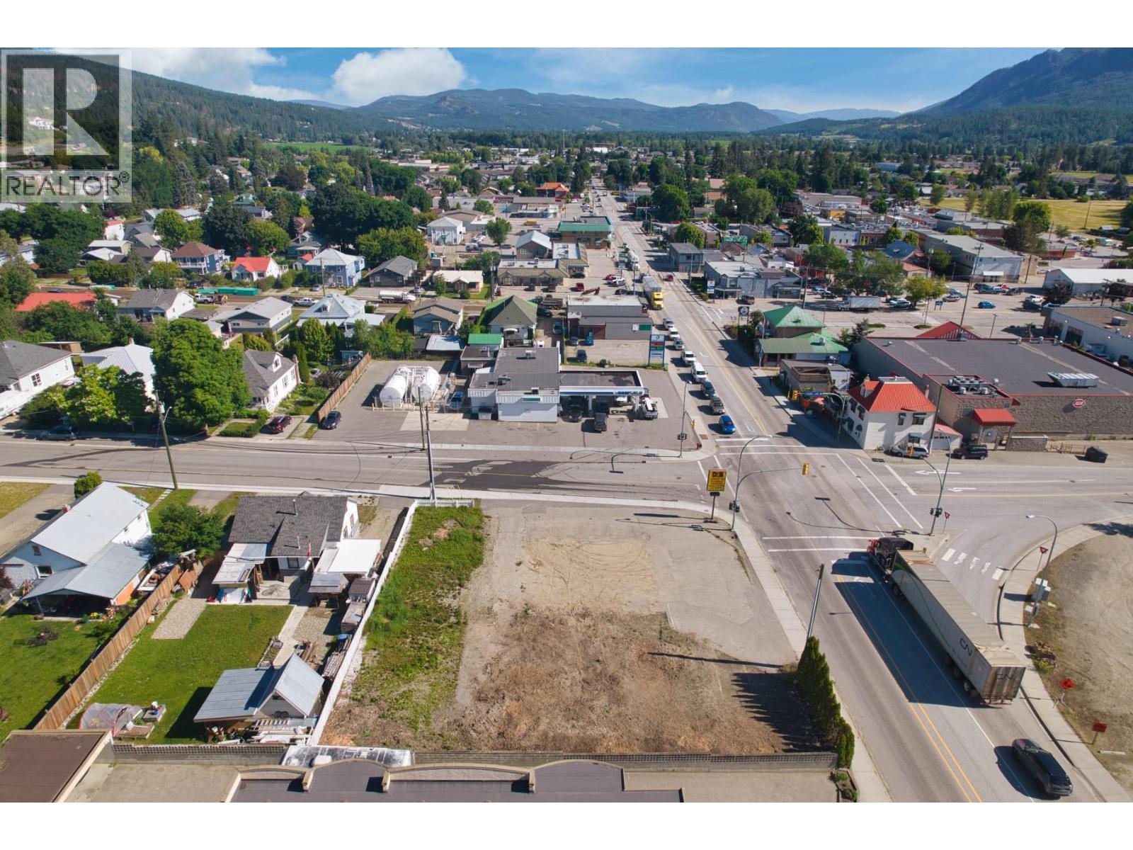  606 George Street, Enderby