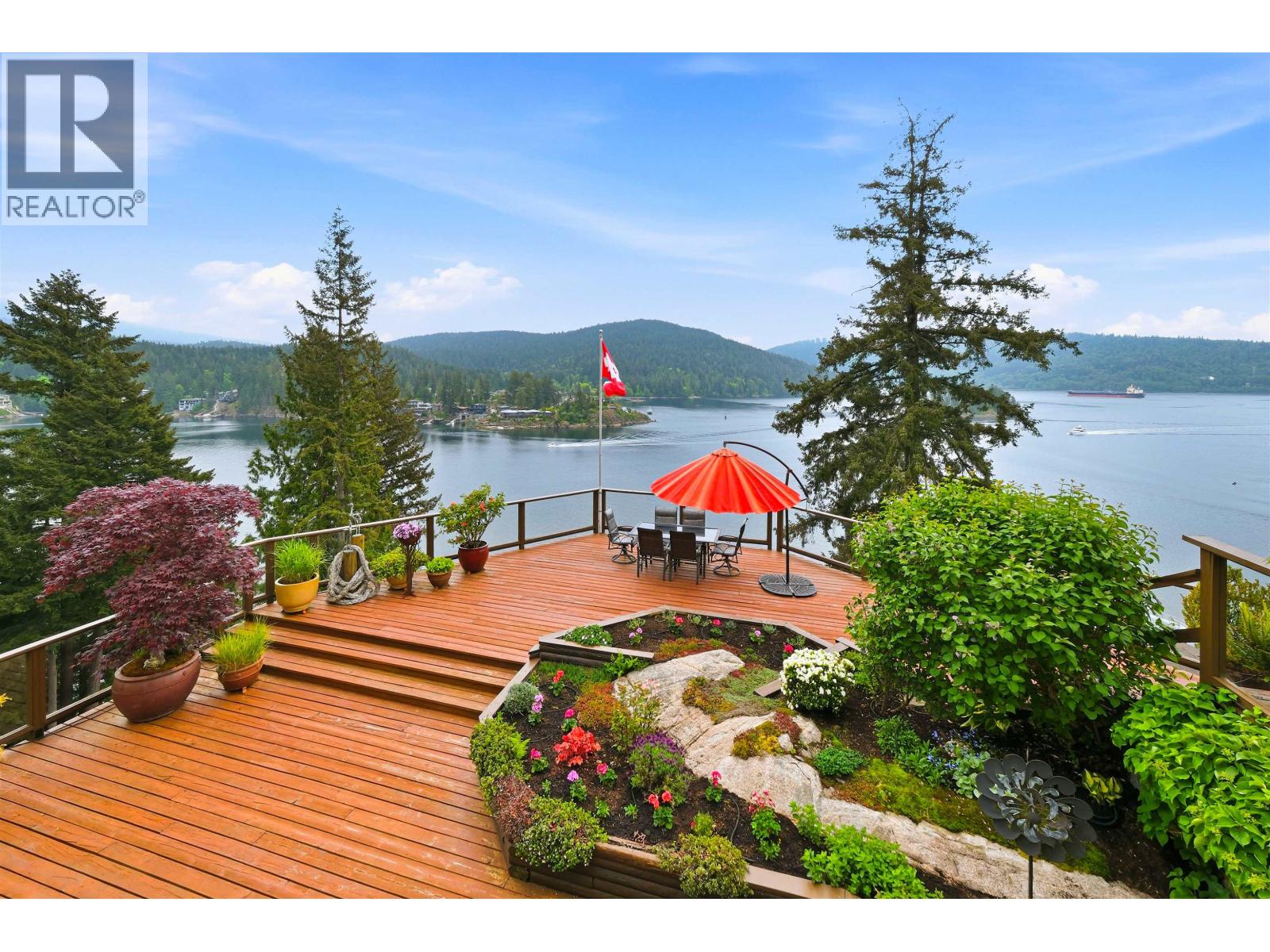 1584 LOOK OUT POINT, North Vancouver
