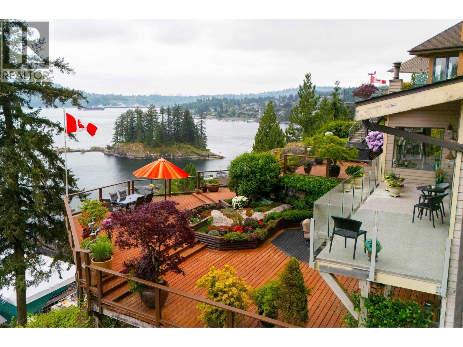 1584 LOOK OUT POINT, North Vancouver