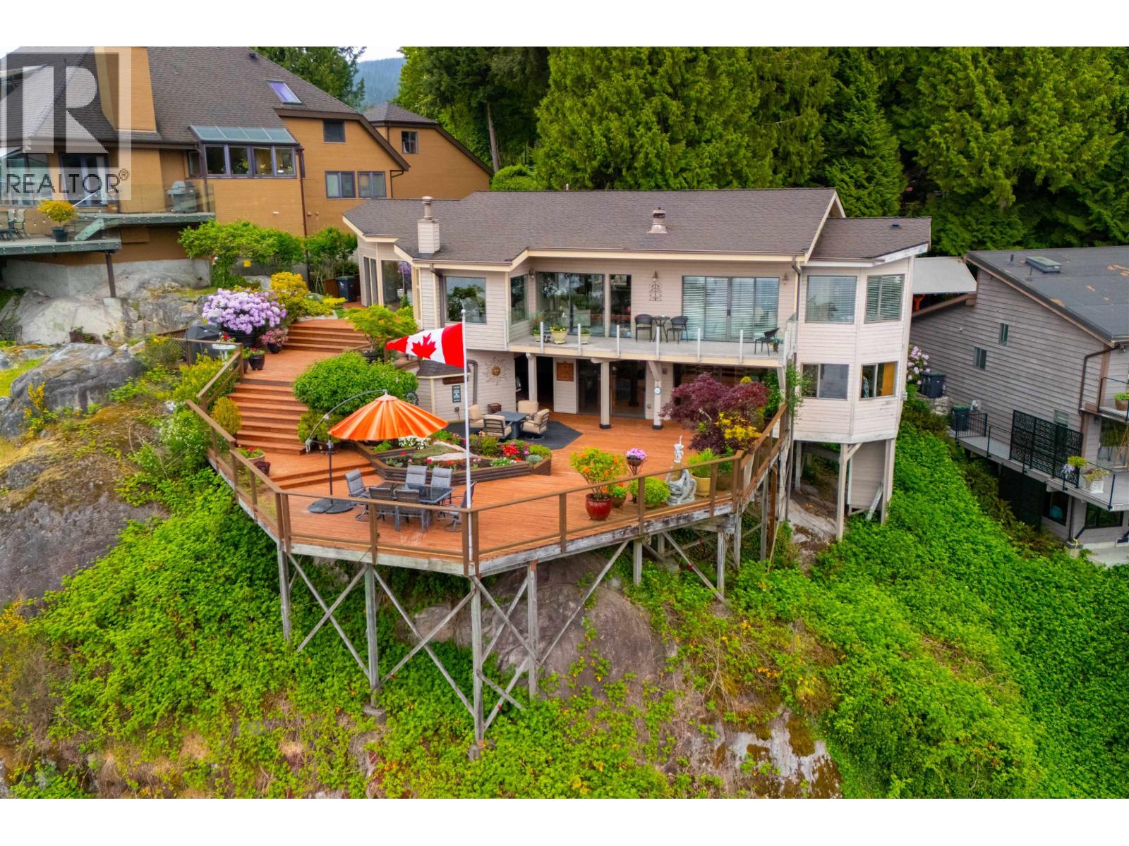 1584 LOOK OUT POINT, North Vancouver