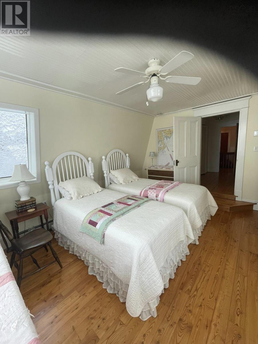 Property 4 of 25 of 2629 Crowell Road