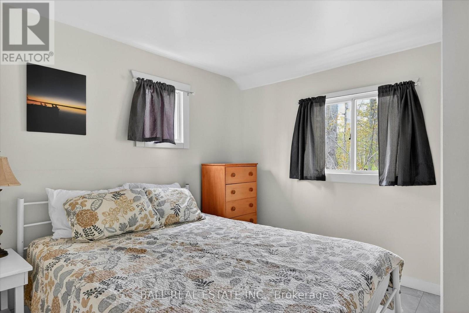 2554 Buckhorn Road North — photo 32