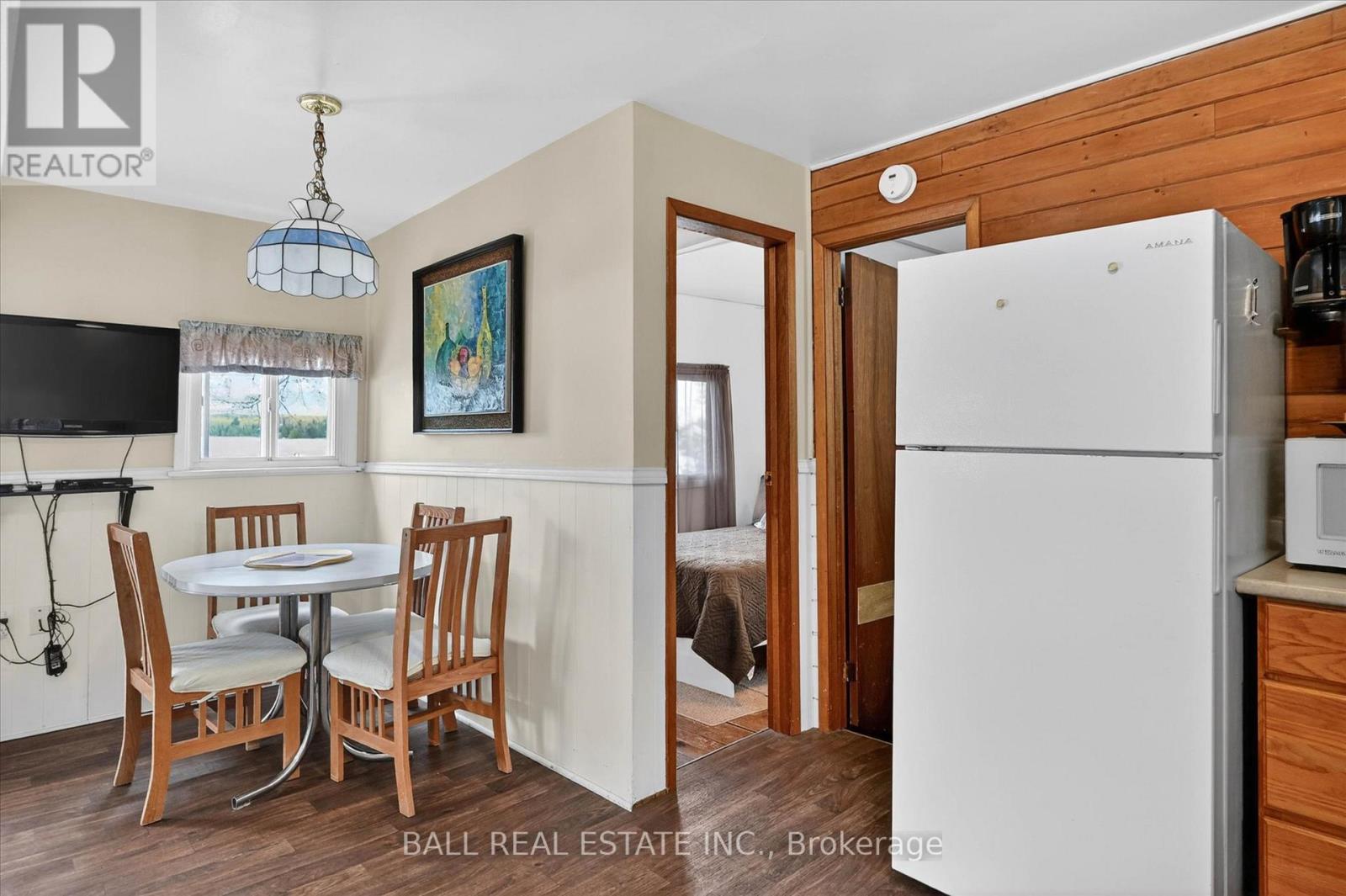 2554 Buckhorn Road North — photo 40