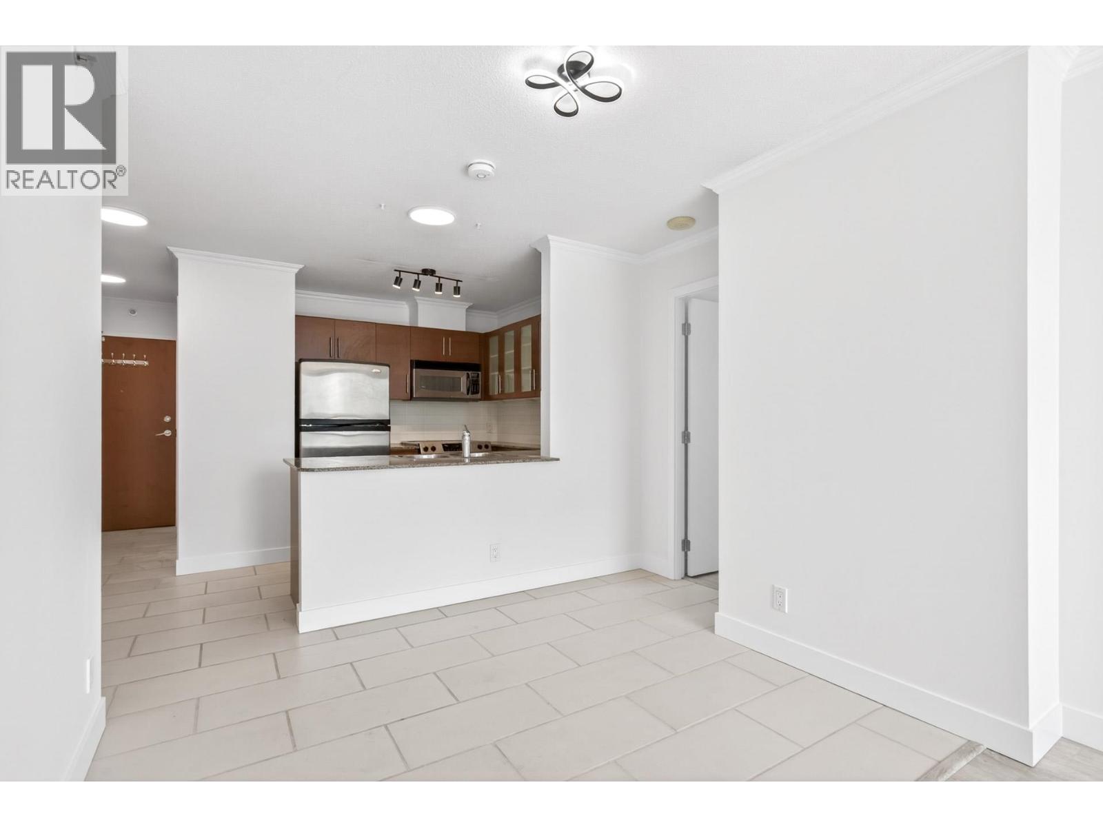1506 833 AGNES STREET, New Westminster