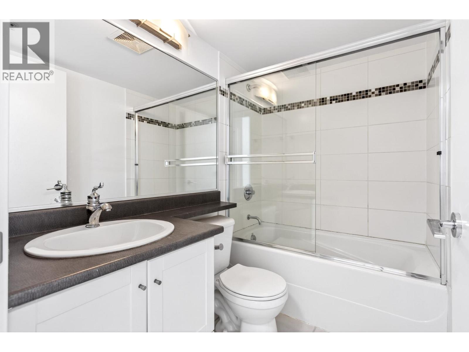 1506 833 AGNES STREET, New Westminster
