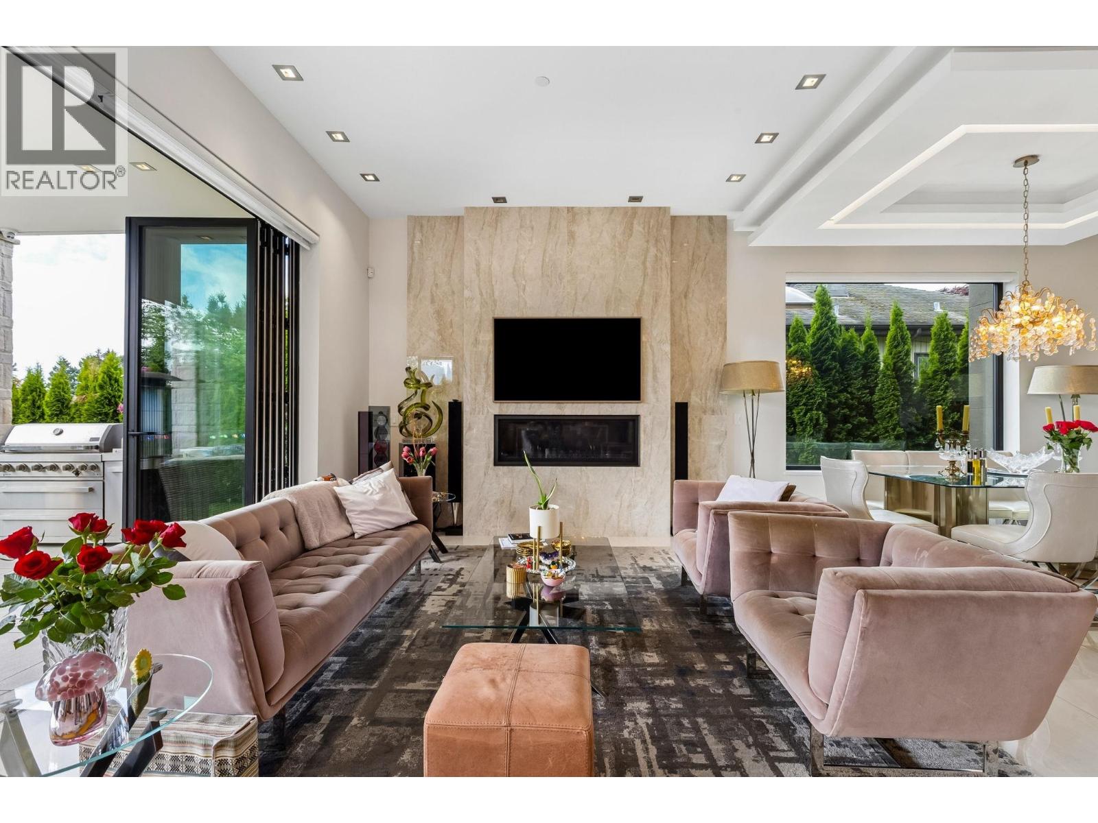 2256 JEFFERSON AVENUE, West Vancouver