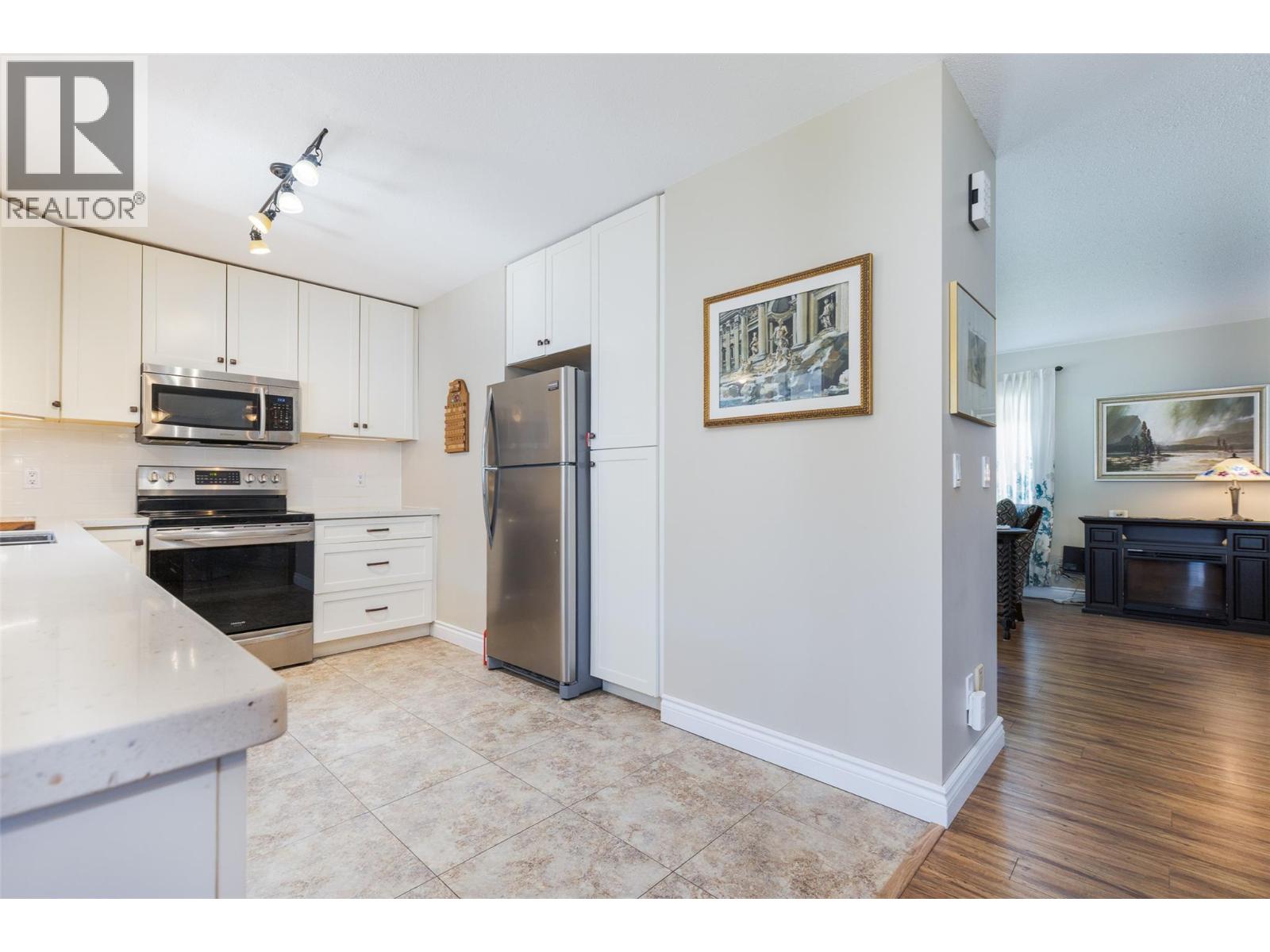#502 1255 Raymer Avenue - 14