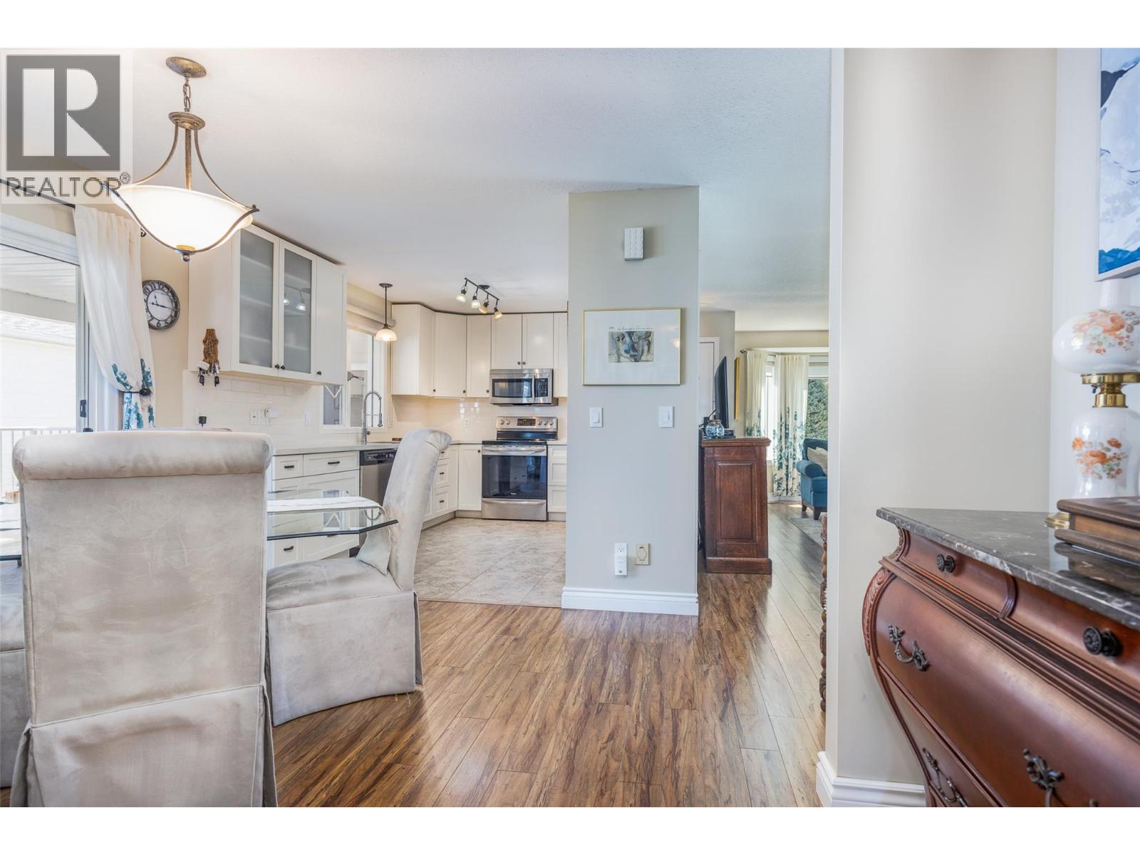 #502 1255 Raymer Avenue - 16