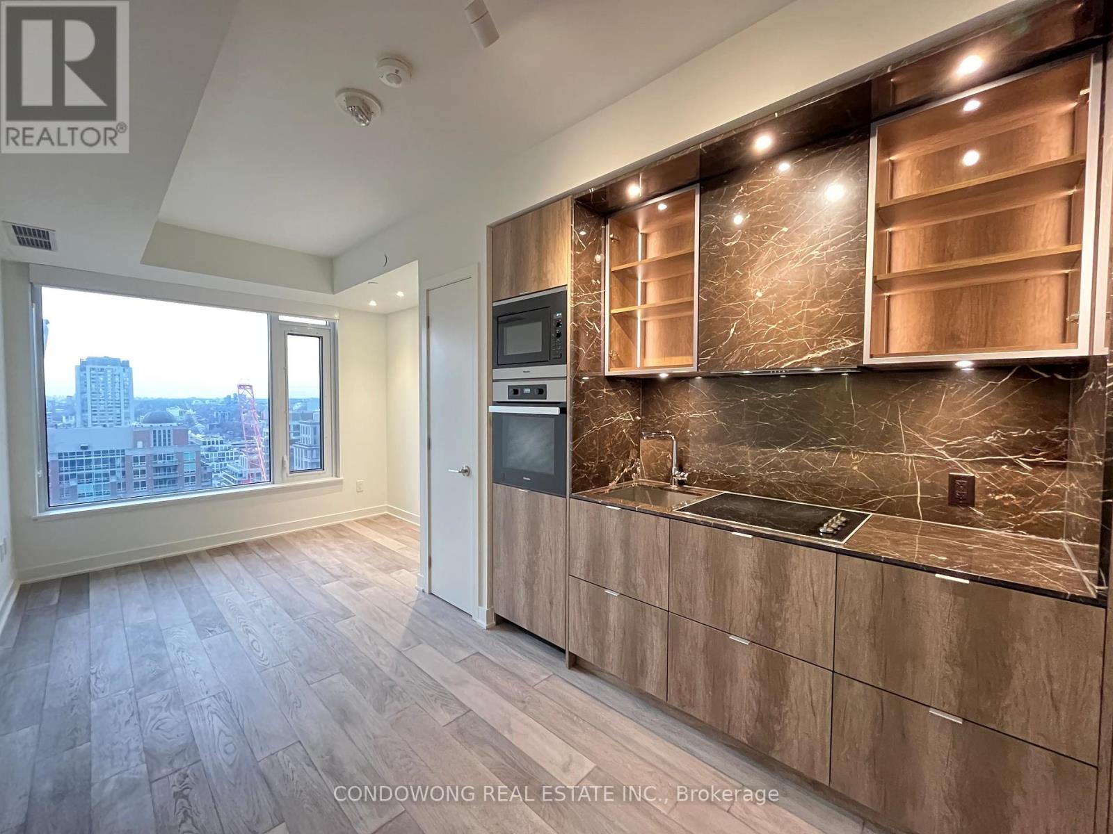 Listing photo of 1914 - 11 YORKVILLE AVENUE