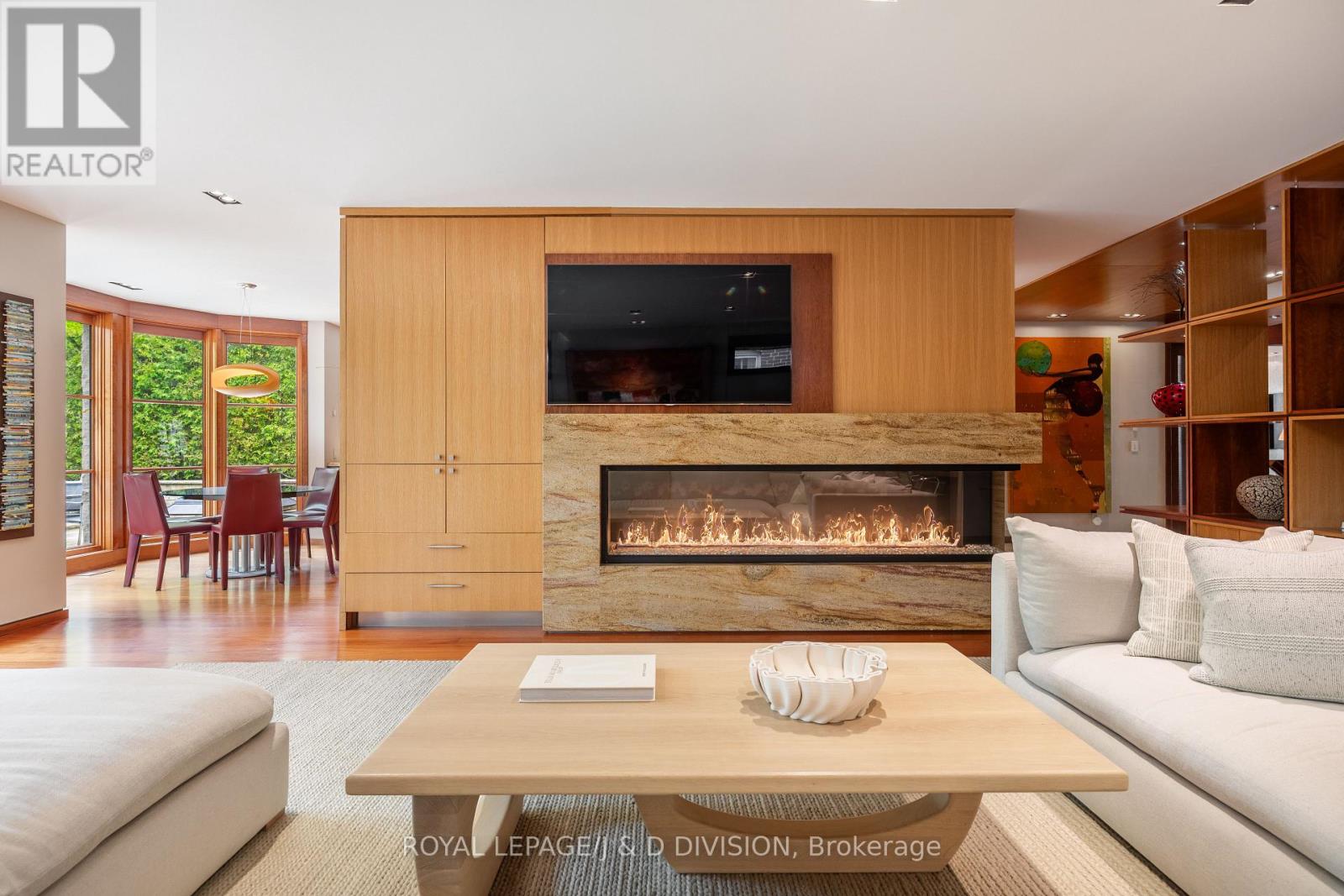 24 GLENVIEW AVENUE - 14