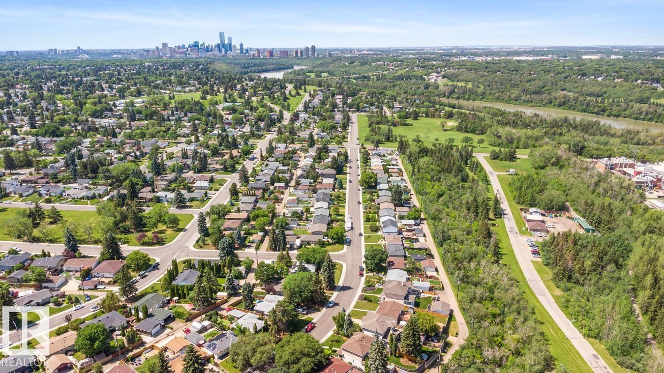 4508 109A AV NW - 53