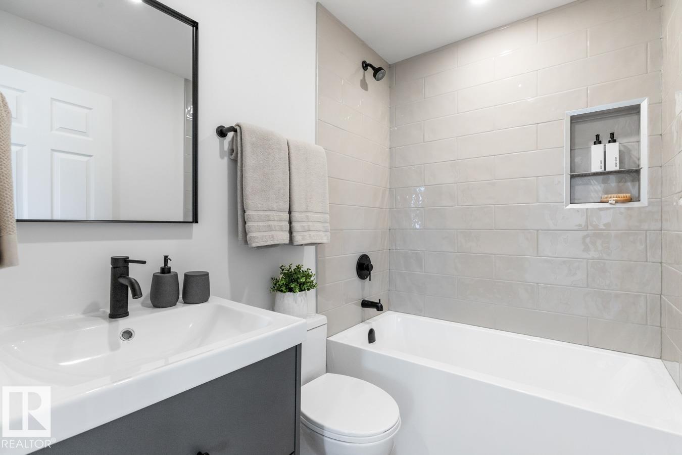 4508 109A AV NW - 26