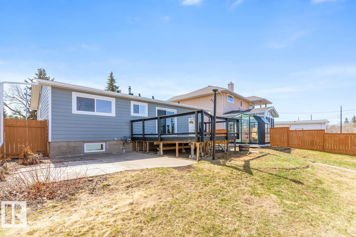 4508 109A AV NW - 43