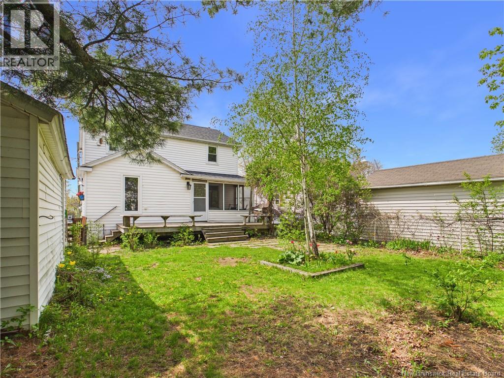 37 Wellington Avenue - 35