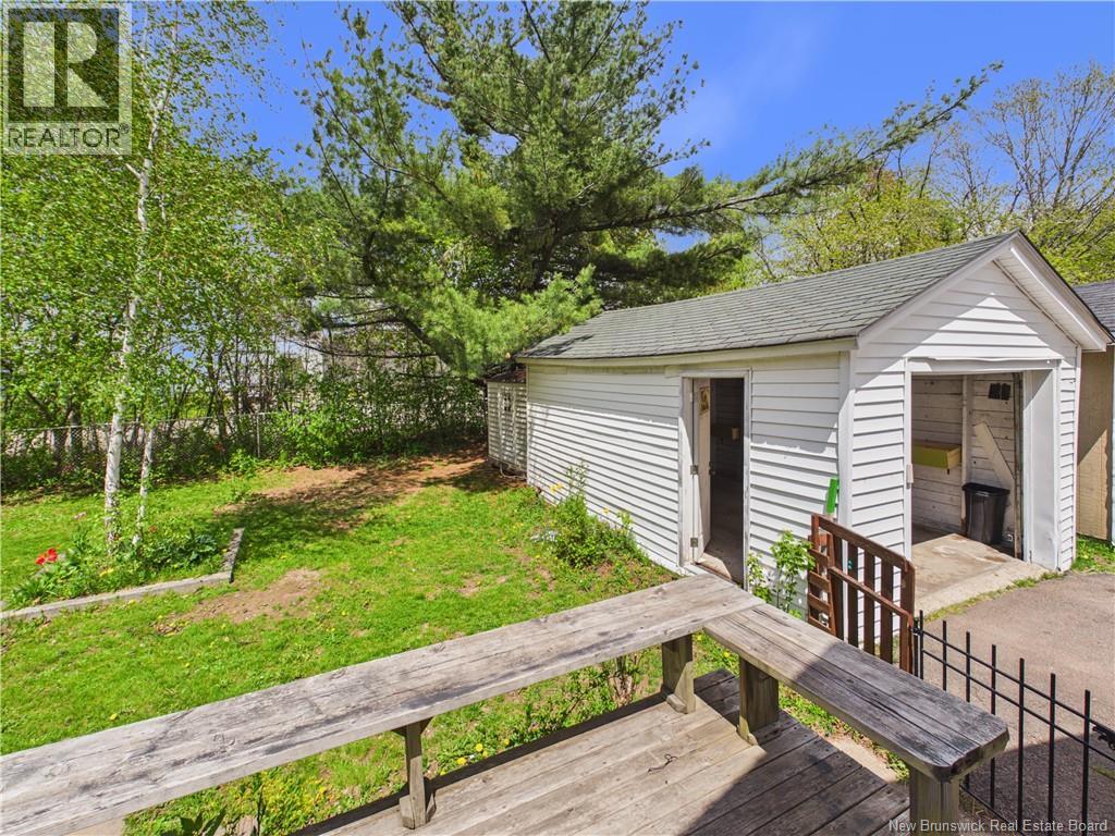 37 Wellington Avenue - 38