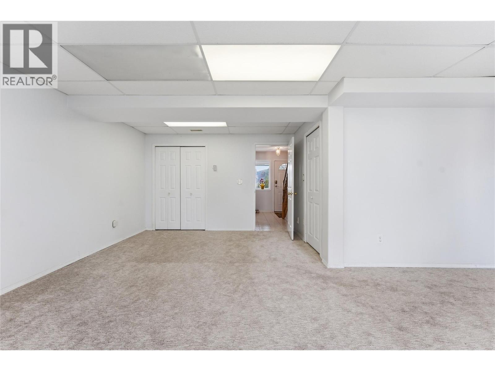 2160 Okanagan Street - 30