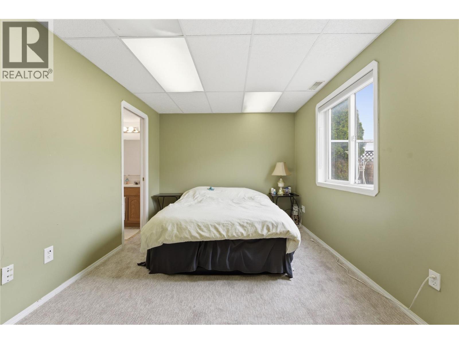 2160 Okanagan Street - 34