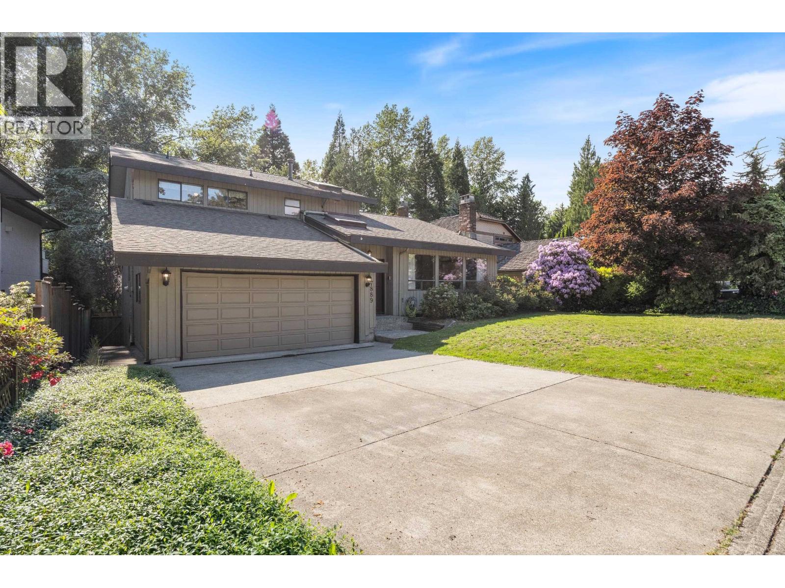 7889 WOODHURST Drive - photo 2