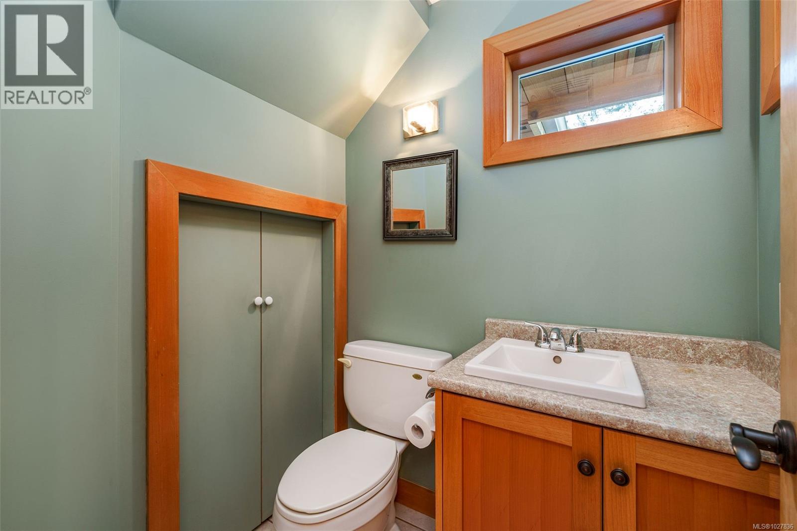 2345 Bucktail Pl - 44