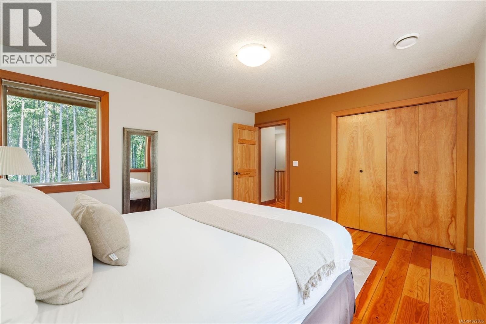 2345 Bucktail Pl - 40