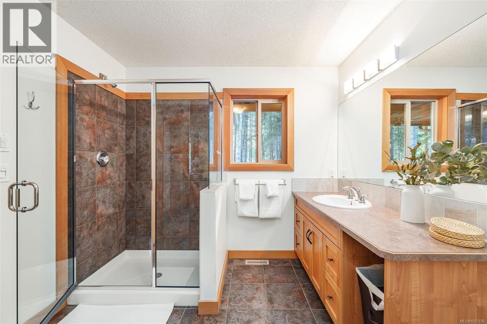 2345 Bucktail Pl - 46