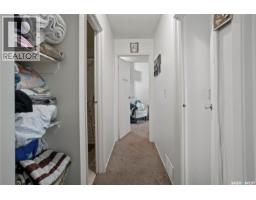 4122 Castle Road, Regina, SK S4S6A4 Photo 19
