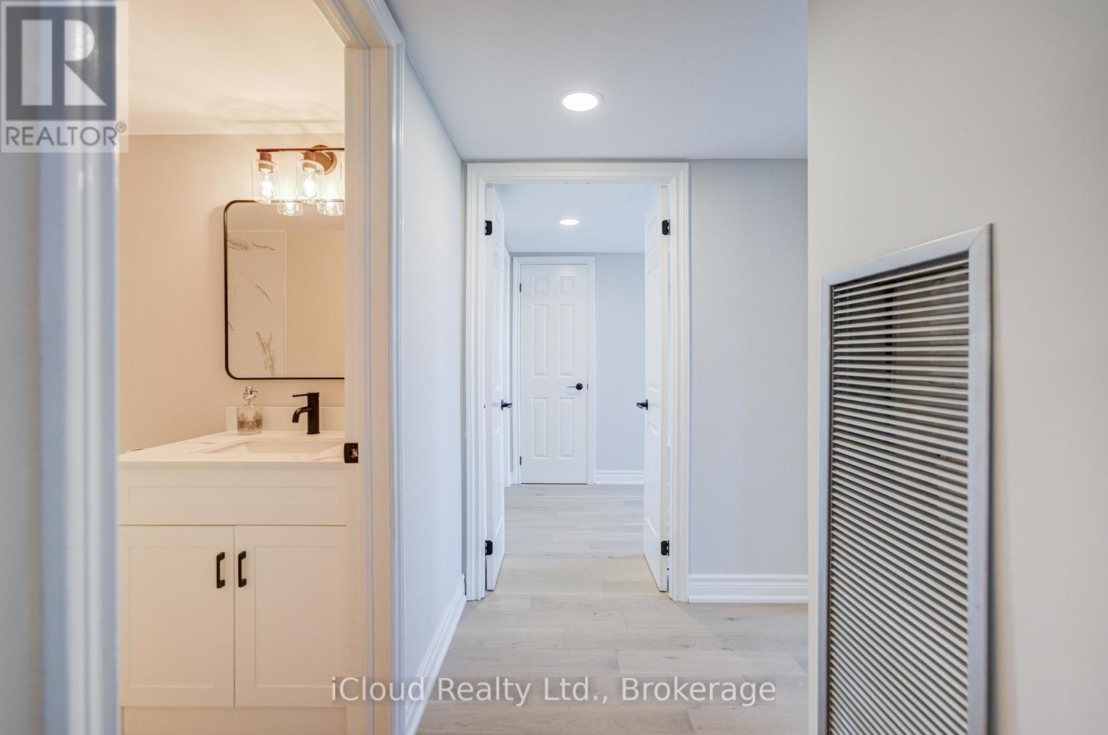 #1403 65 SPRING GARDEN AVENUE - 27