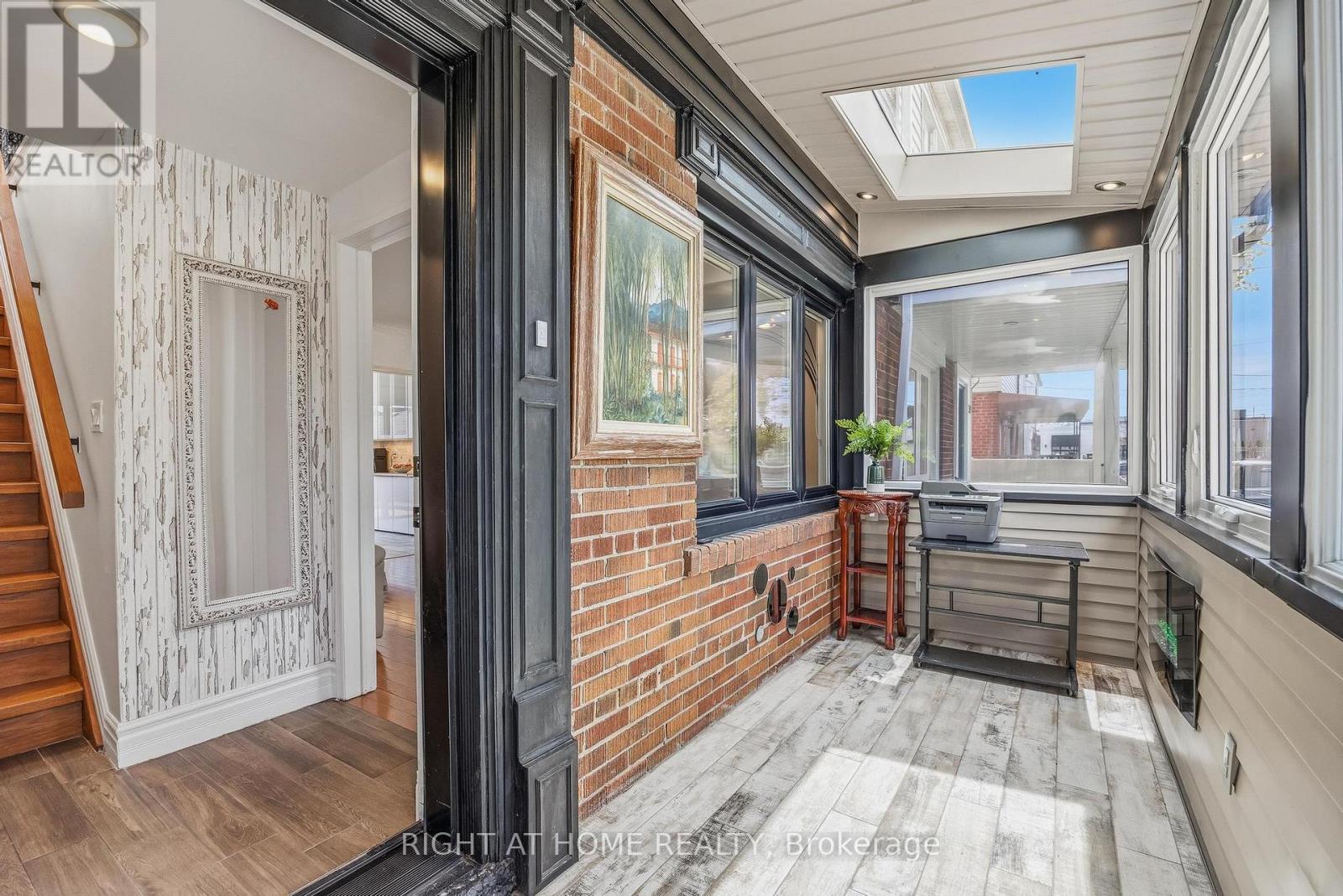 35 DAYTON AVENUE - 6