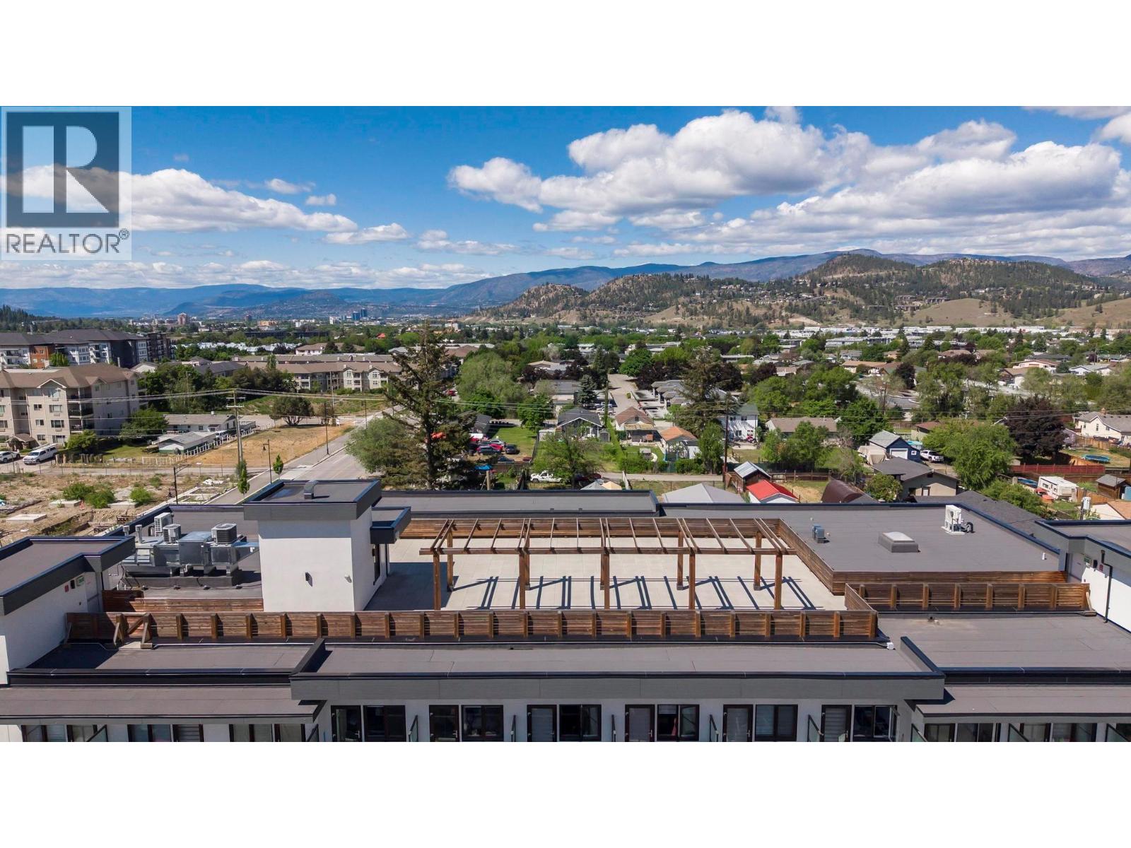 #317 345 Dougall Road N - 17