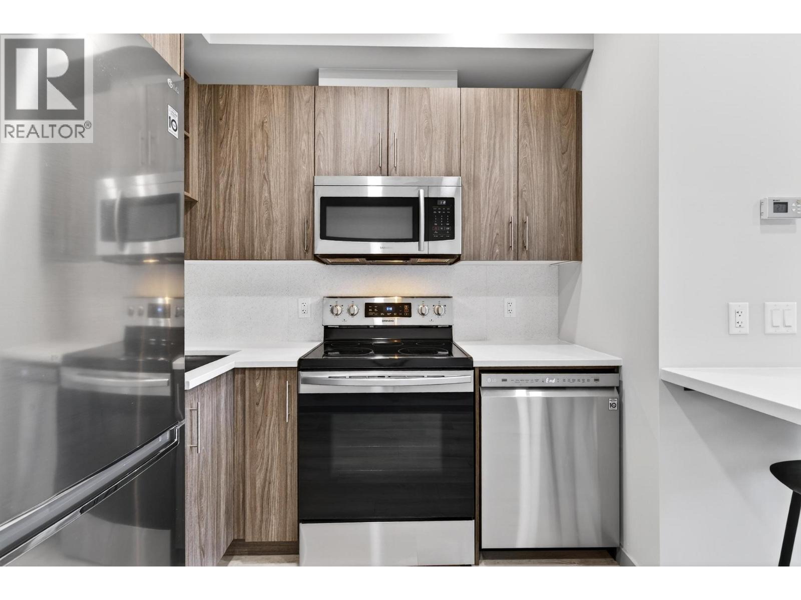 #317 345 Dougall Road N - 5