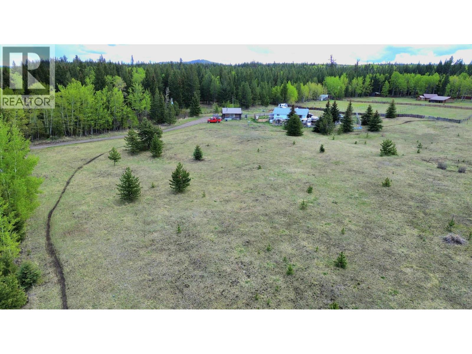 6210 ROBIN ROAD, Horse Lake